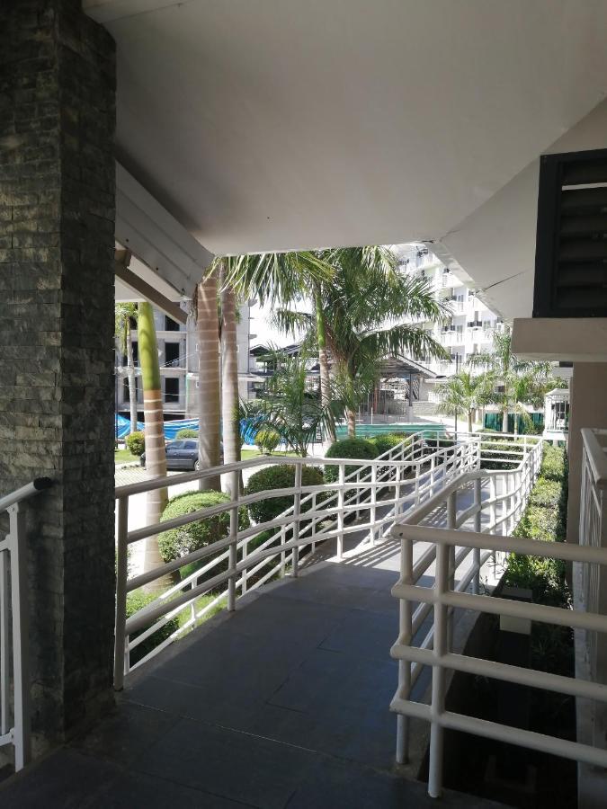 Condo Azur Suites A326 Amani Resorts Residences , 5 Minutes Airport, Netflix, Stylish, Cozy With Luxurious Swimming Pool Île de Mactan Extérieur photo